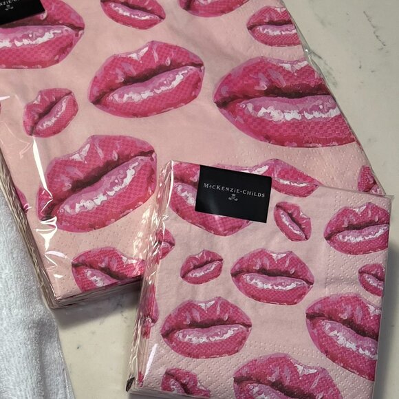 NEW!  MacKenzie-Childs Kiss Me Dinner and Cocktail Napkins - Picture 2 of 4